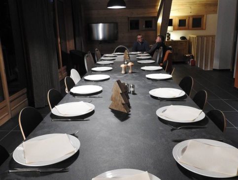 Table - Location chalet vacance Valmorel